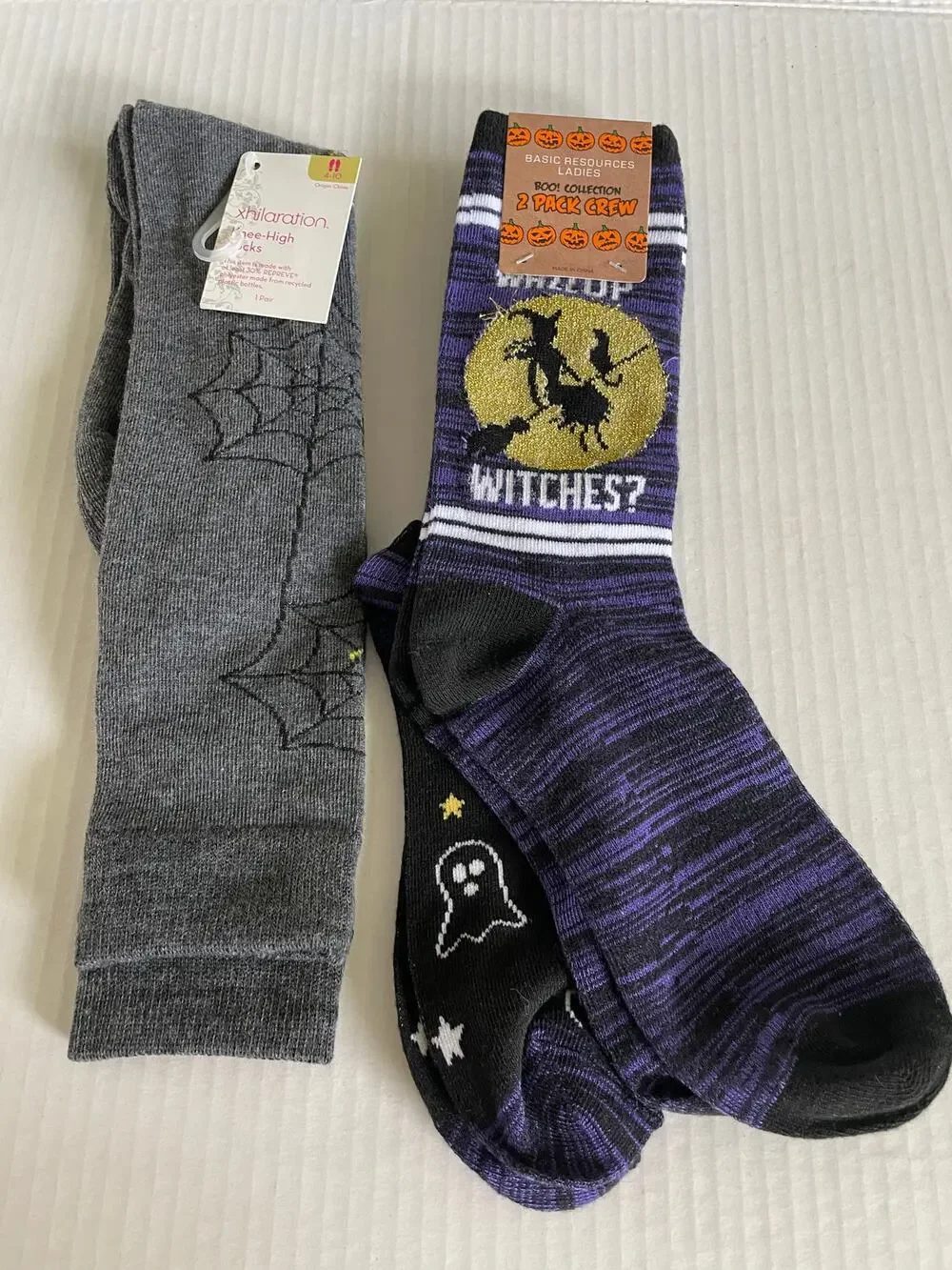2 PAIR SPIDER WEBS  HALLOWEEN SOCKS NEW